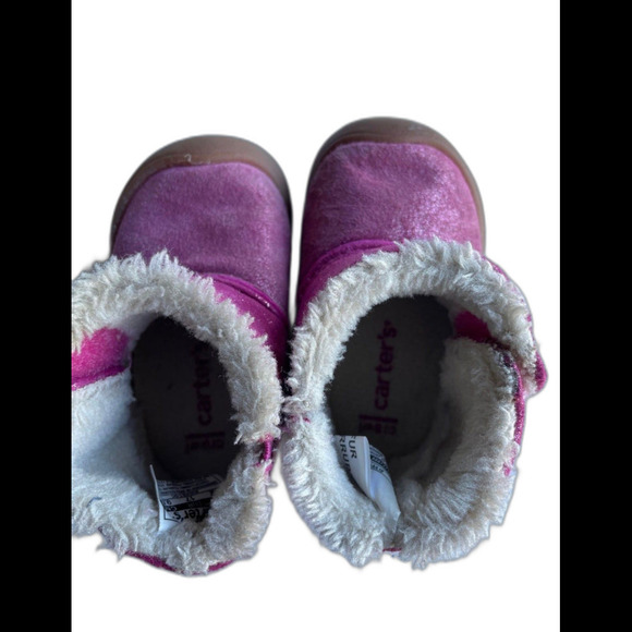 Fur lined pink size‎ 2 Baby boots - Picture 1 of 2
